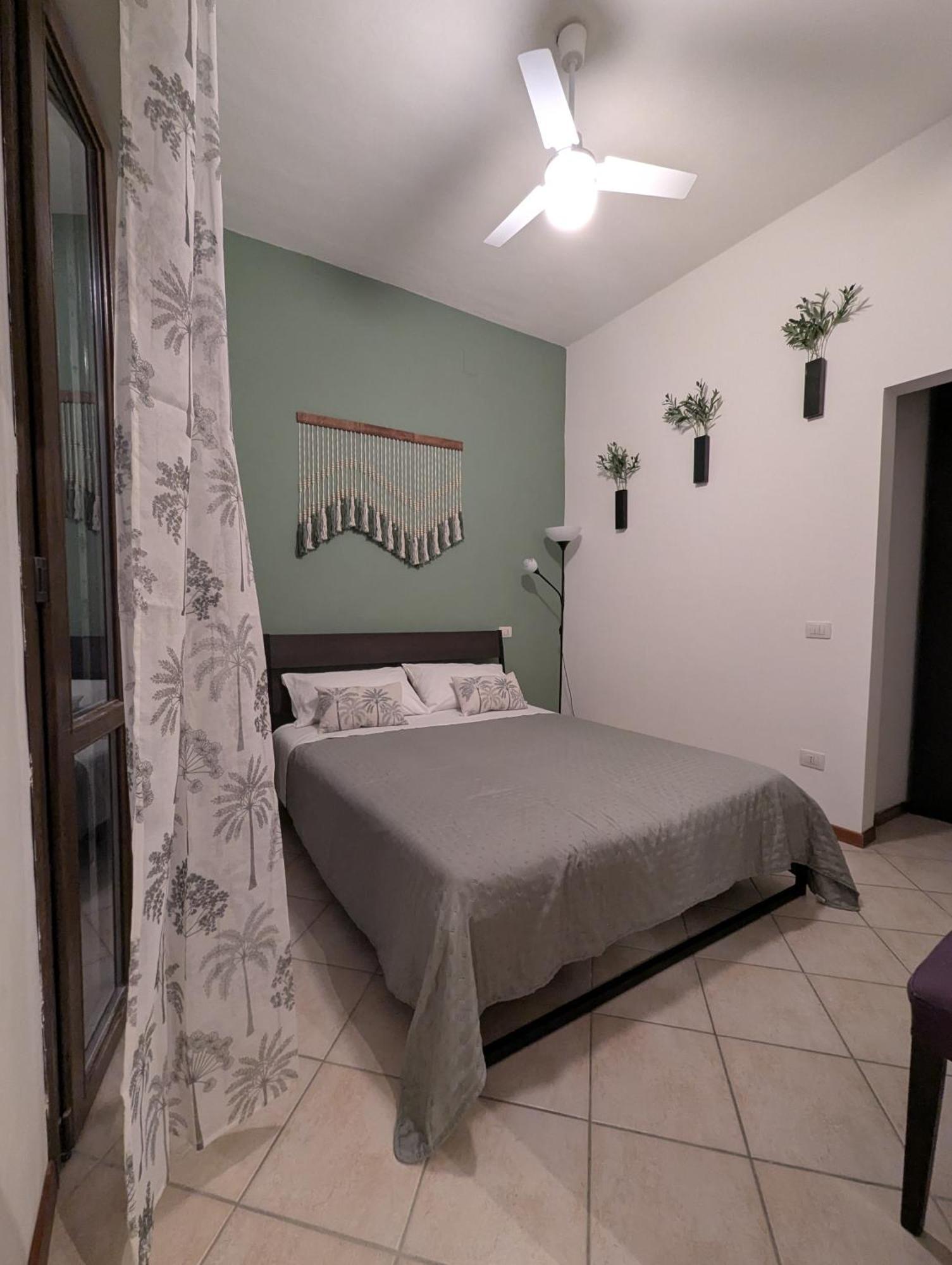 As Easy Apartment อัสซิซี ภายนอก รูปภาพ