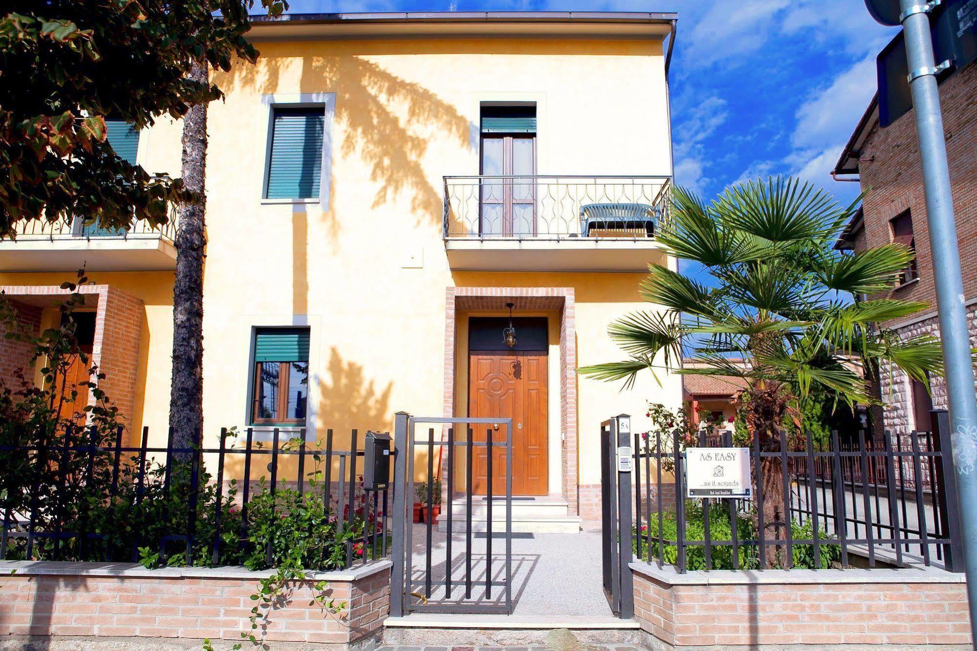 As Easy Apartment อัสซิซี ภายนอก รูปภาพ