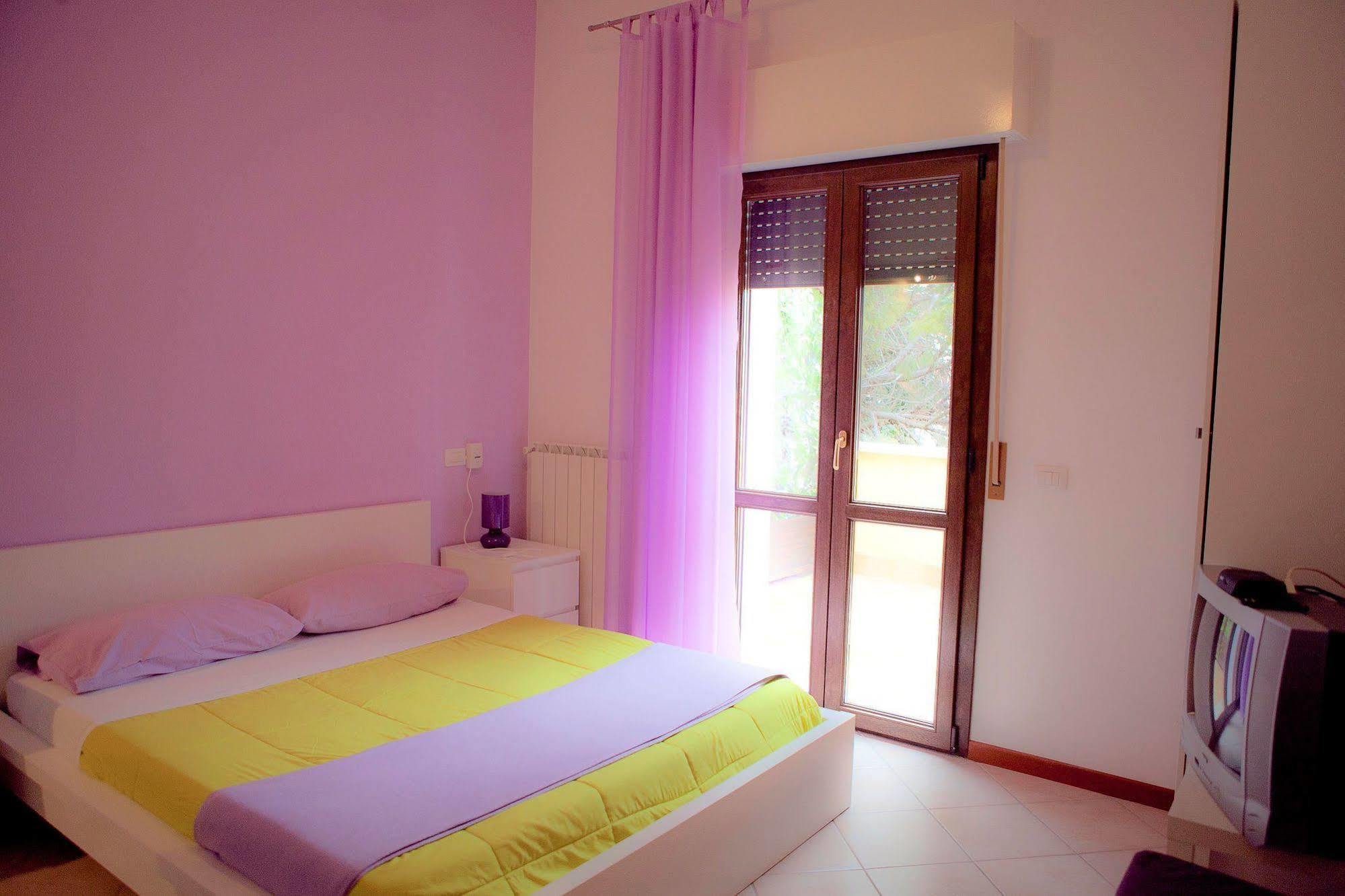 As Easy Apartment อัสซิซี ภายนอก รูปภาพ