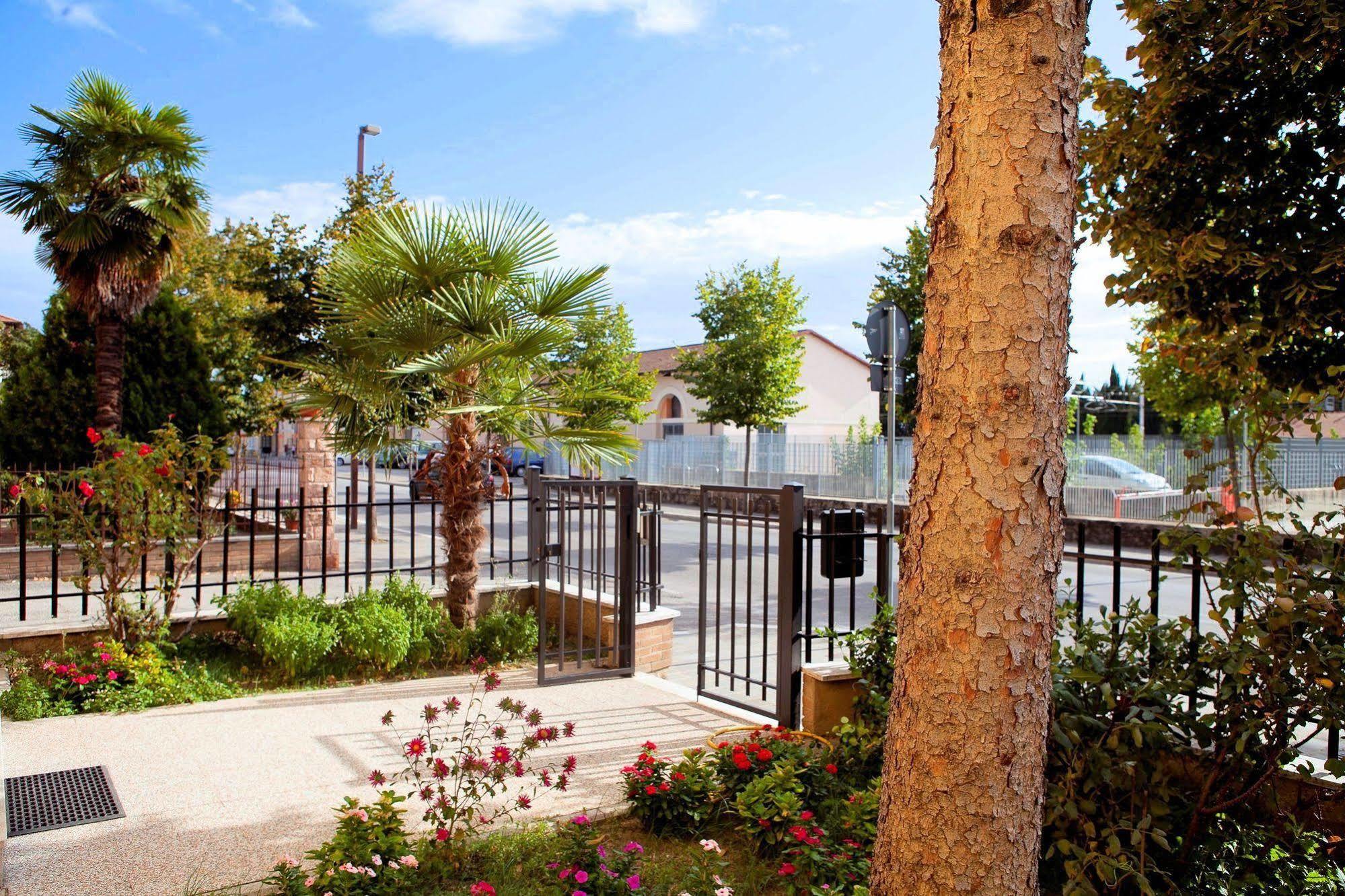 As Easy Apartment อัสซิซี ภายนอก รูปภาพ
